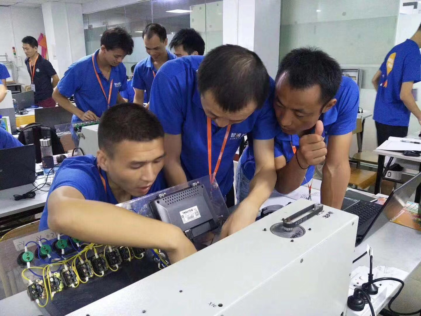 東莞plc編程培訓，變頻器常用的16個參數，大朗智通培訓學校